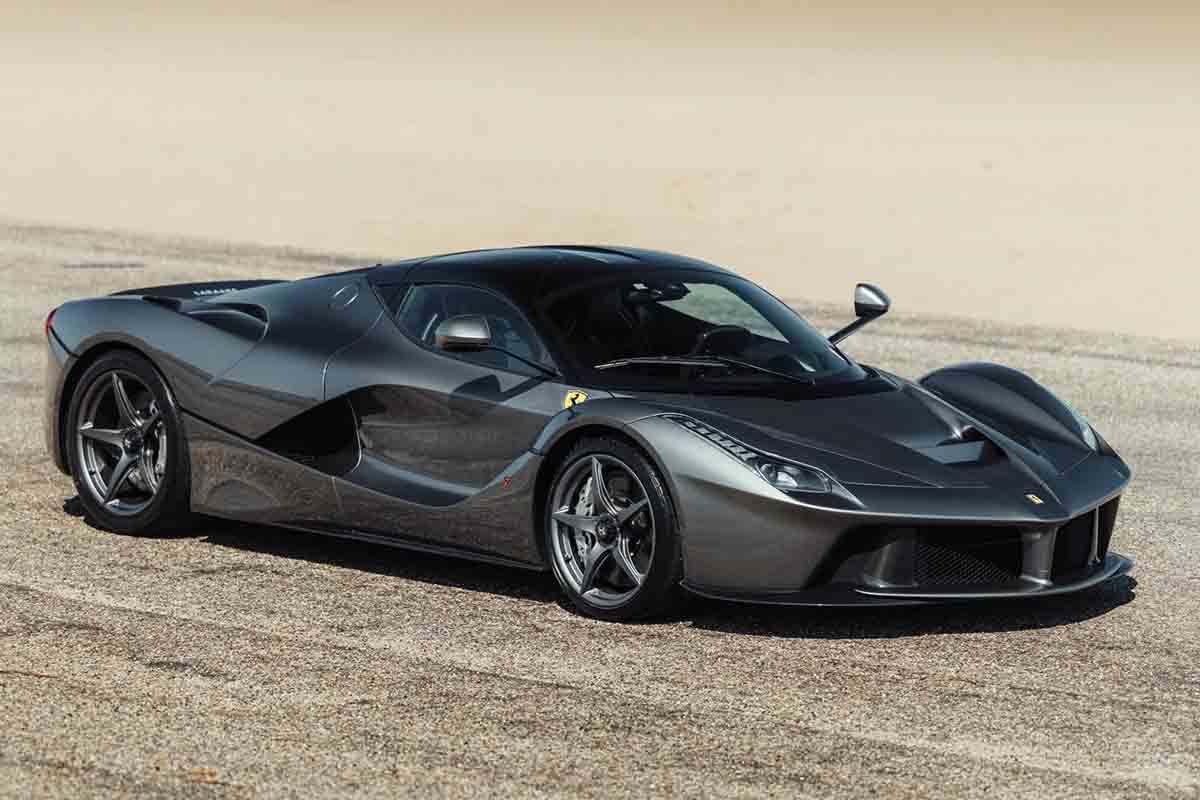 オークションに出品され高額落札された2015年式「ラ フェラーリ」(c)2026 BROAD ARROW Auctions