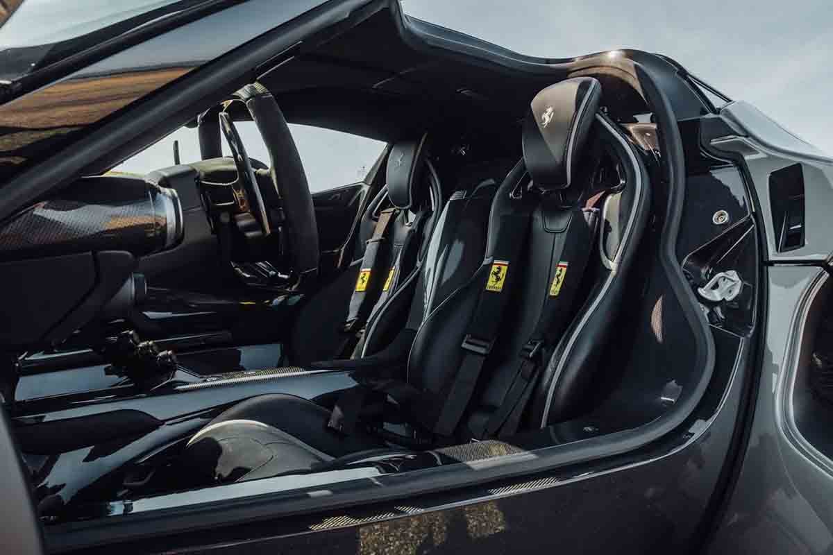 オークションに出品され高額落札された2015年式「ラ フェラーリ」(c)2026 BROAD ARROW Auctions