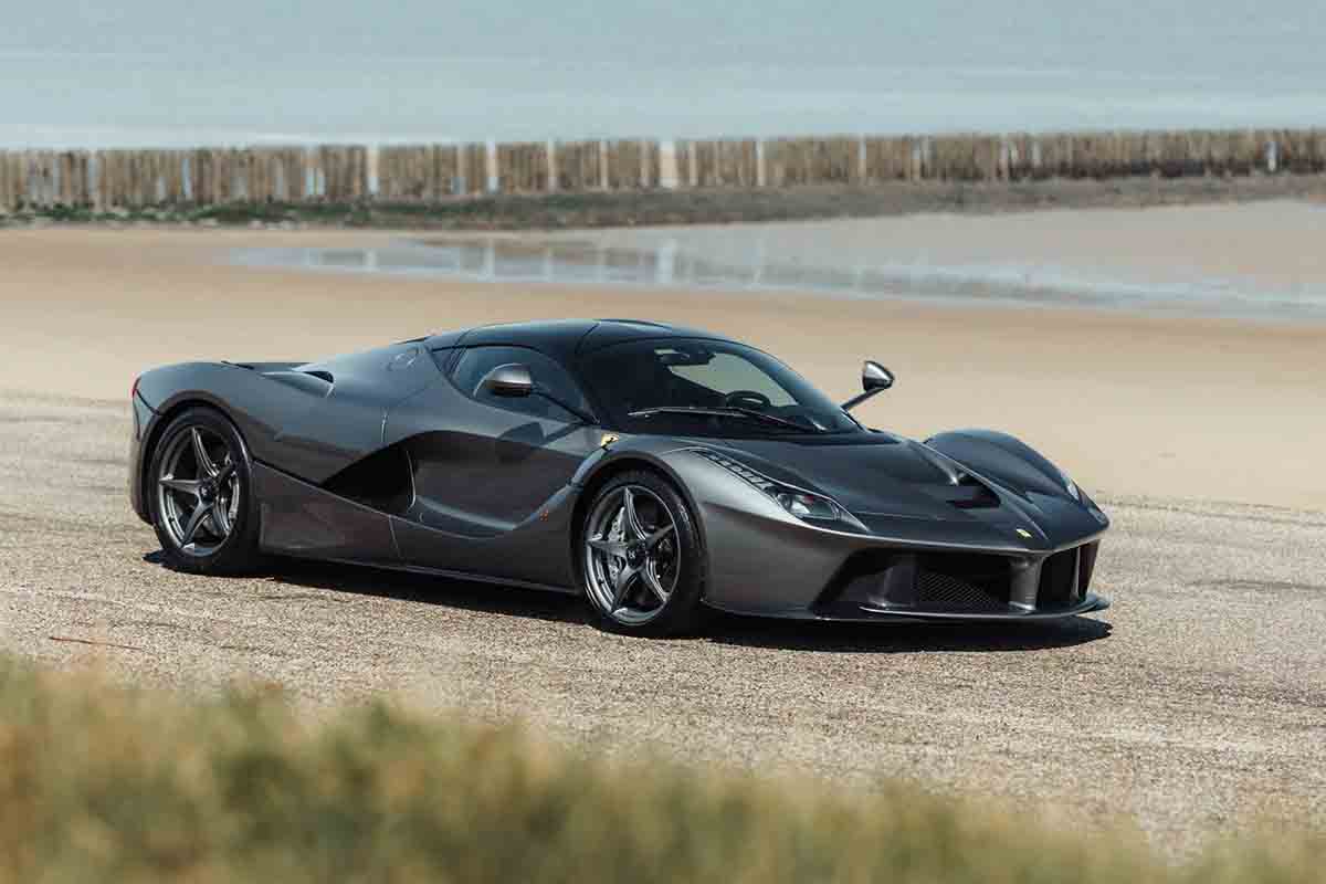 オークションに出品され高額落札された2015年式「ラ フェラーリ」(c)2026 BROAD ARROW Auctions