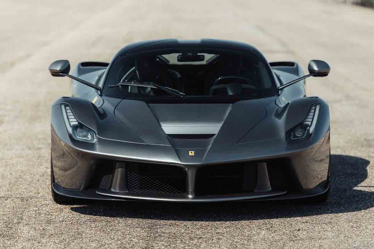 オークションに出品され高額落札された2015年式「ラ フェラーリ」(c)2026 BROAD ARROW Auctions