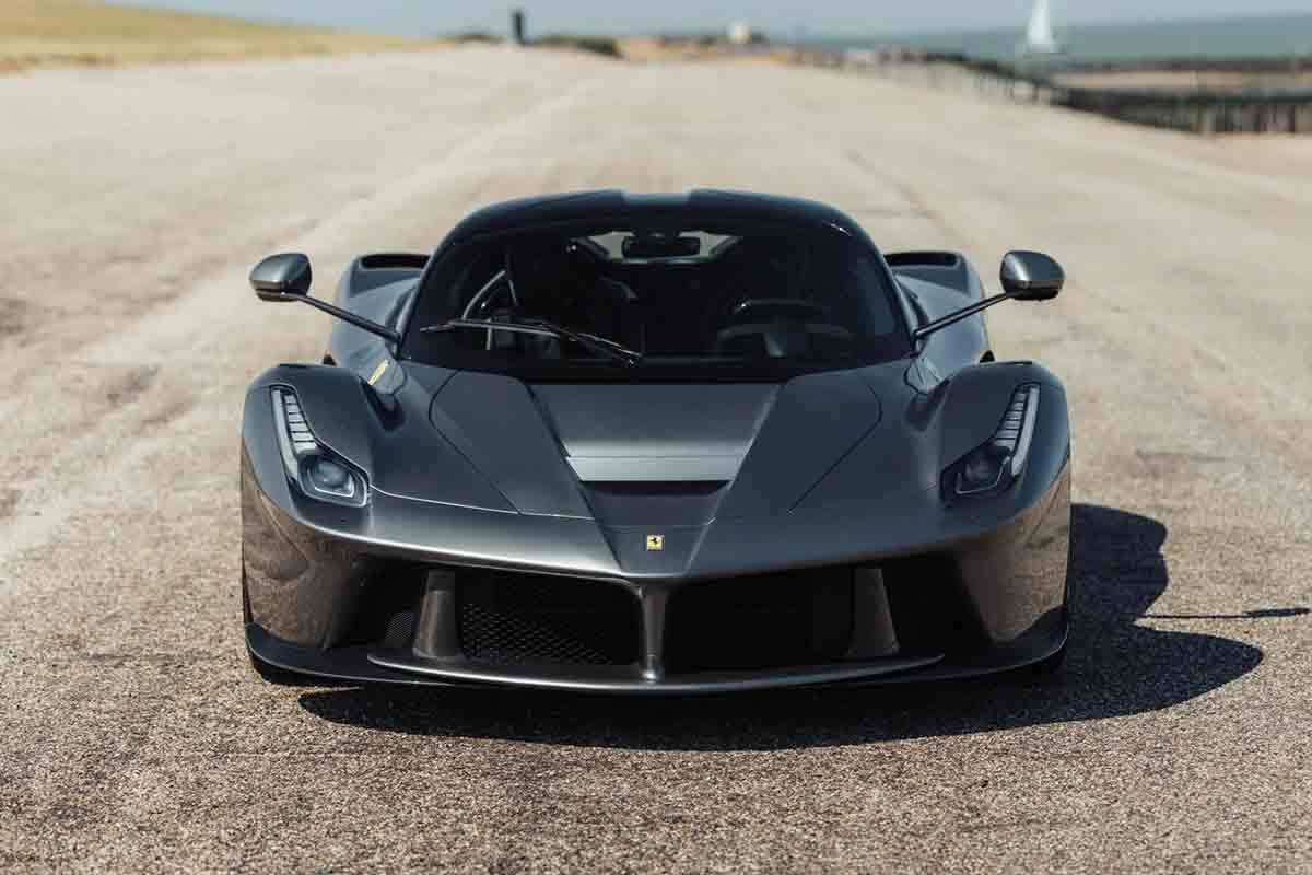 オークションに出品され高額落札された2015年式「ラ フェラーリ」(c)2026 BROAD ARROW Auctions