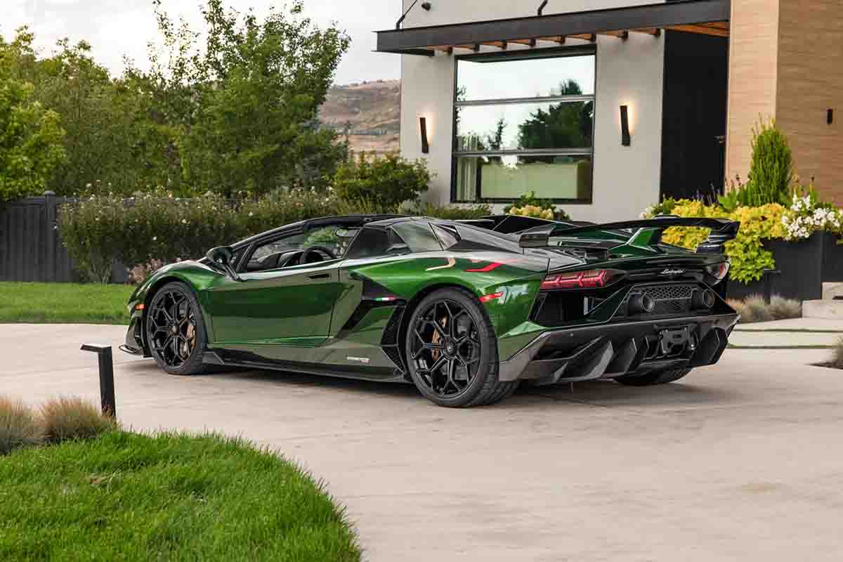 オークションに出品予定の2021年式ランボルギーニ「アヴェンタドールSVJ」(c)2026 BROAD ARROW Auctions