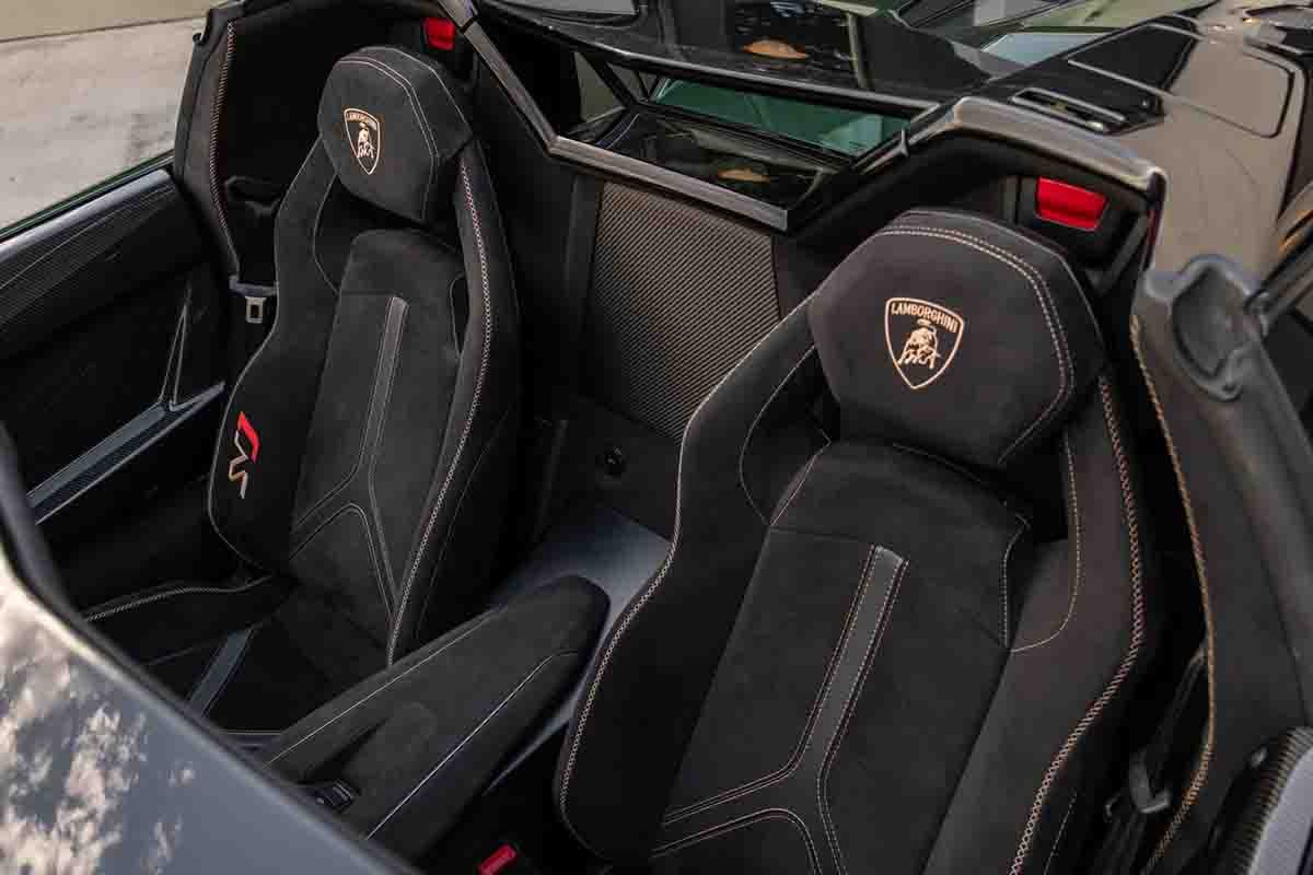 オークションに出品予定の2021年式ランボルギーニ「アヴェンタドールSVJ」(c)2026 BROAD ARROW Auctions
