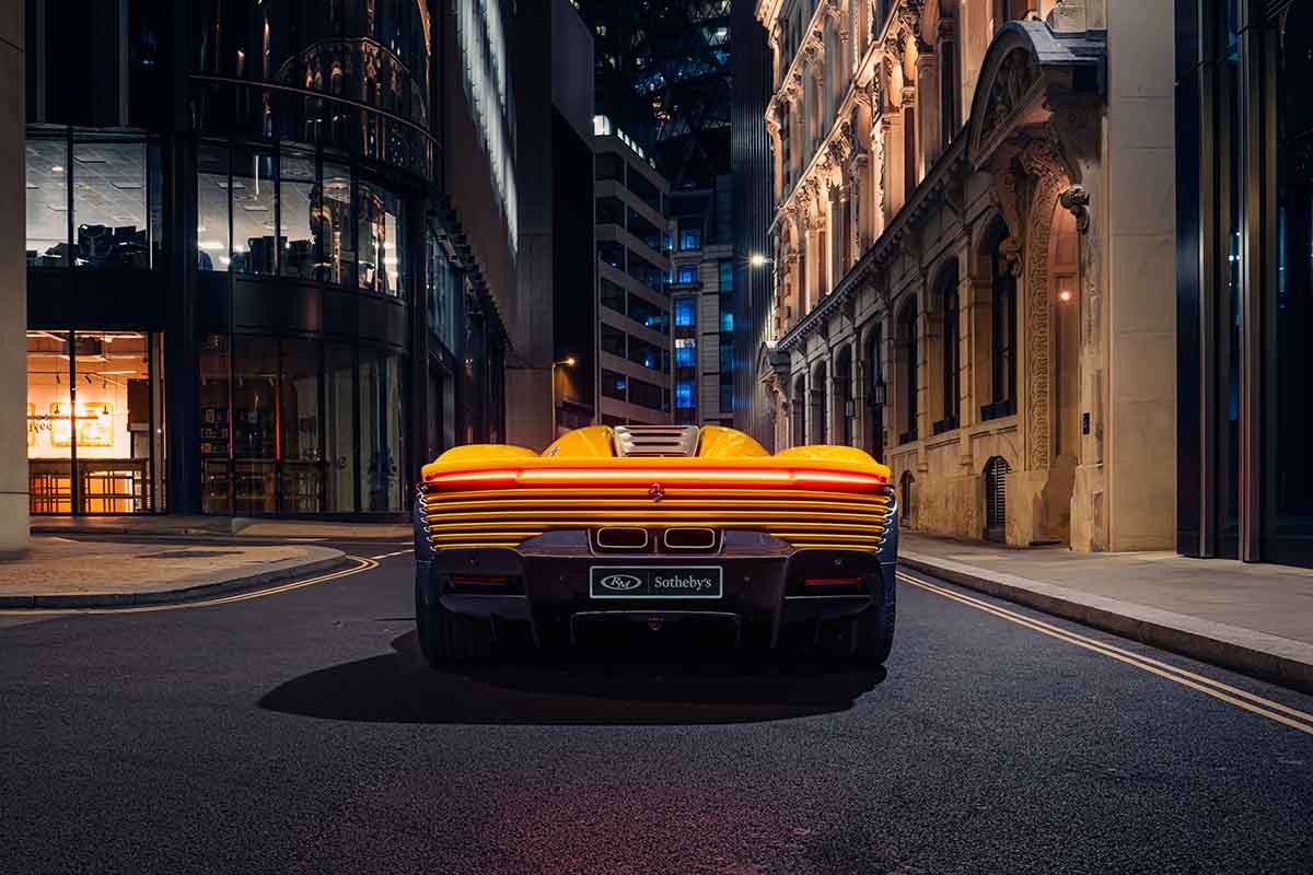 オークションに出品予定の2024年式フェラーリ「デイトナSP3」Alex Penfold(c)2026 Courtesy of RM Sotheby's