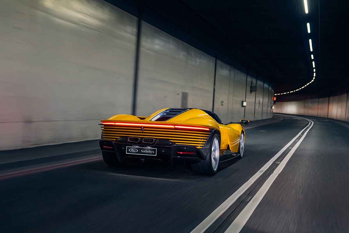 オークションに出品予定の2024年式フェラーリ「デイトナSP3」Alex Penfold(c)2026 Courtesy of RM Sotheby's