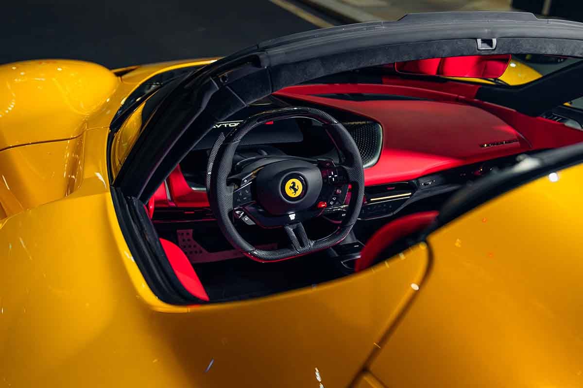 オークションに出品予定の2024年式フェラーリ「デイトナSP3」Alex Penfold(c)2026 Courtesy of RM Sotheby's