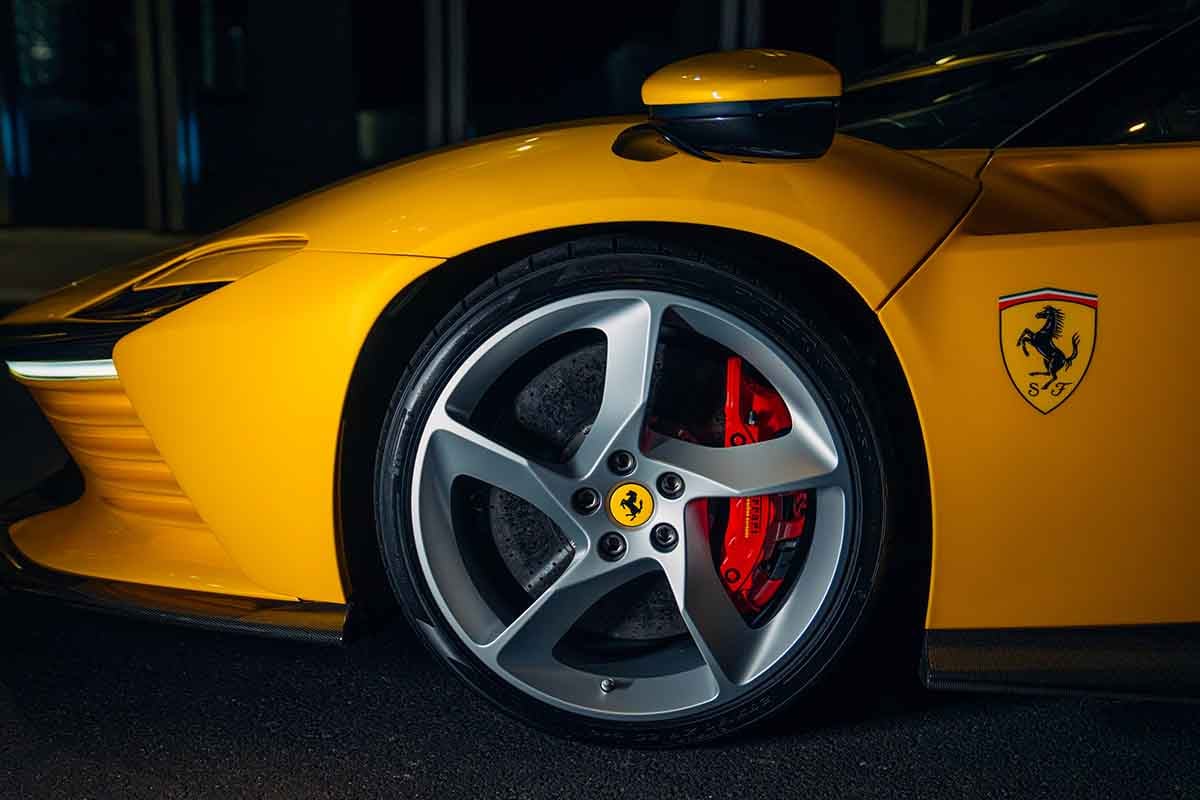 オークションに出品予定の2024年式フェラーリ「デイトナSP3」Alex Penfold(c)2026 Courtesy of RM Sotheby's