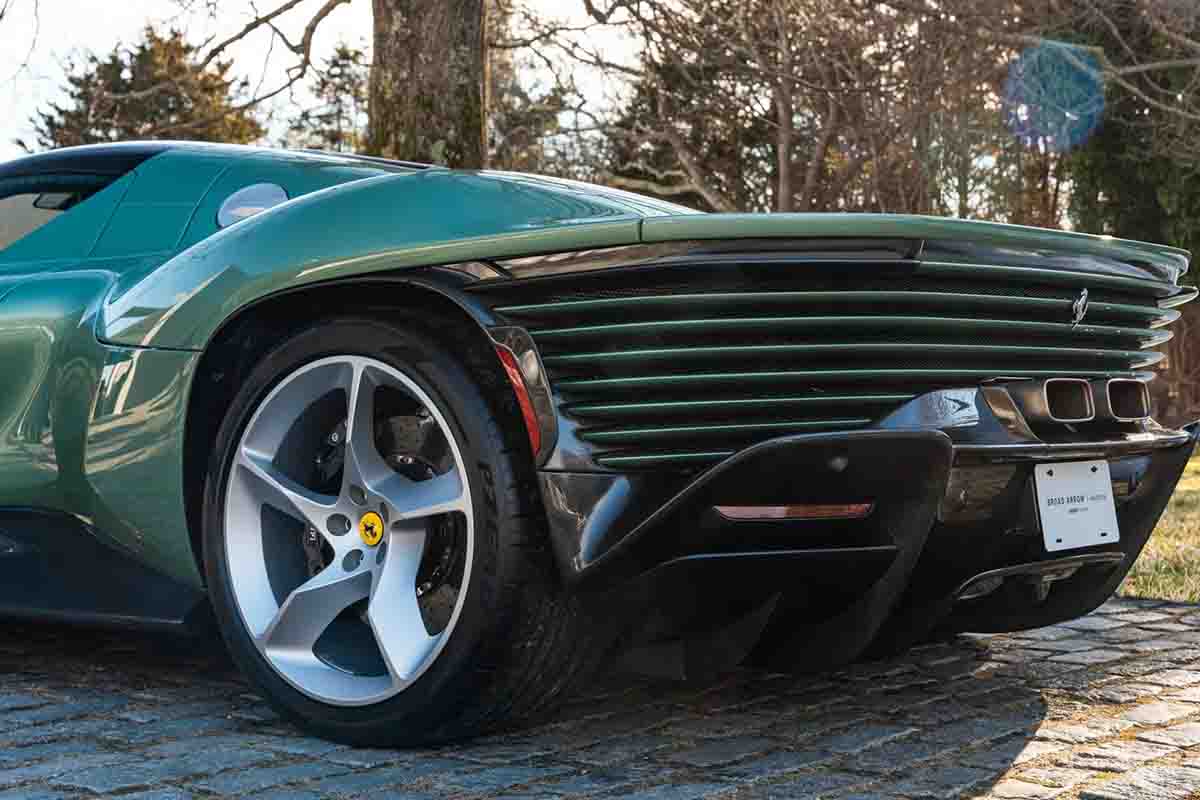 オークションに出品予定の2025年式フェラーリ「デイトナSP3」(c)2026 BROAD ARROW Auctions
