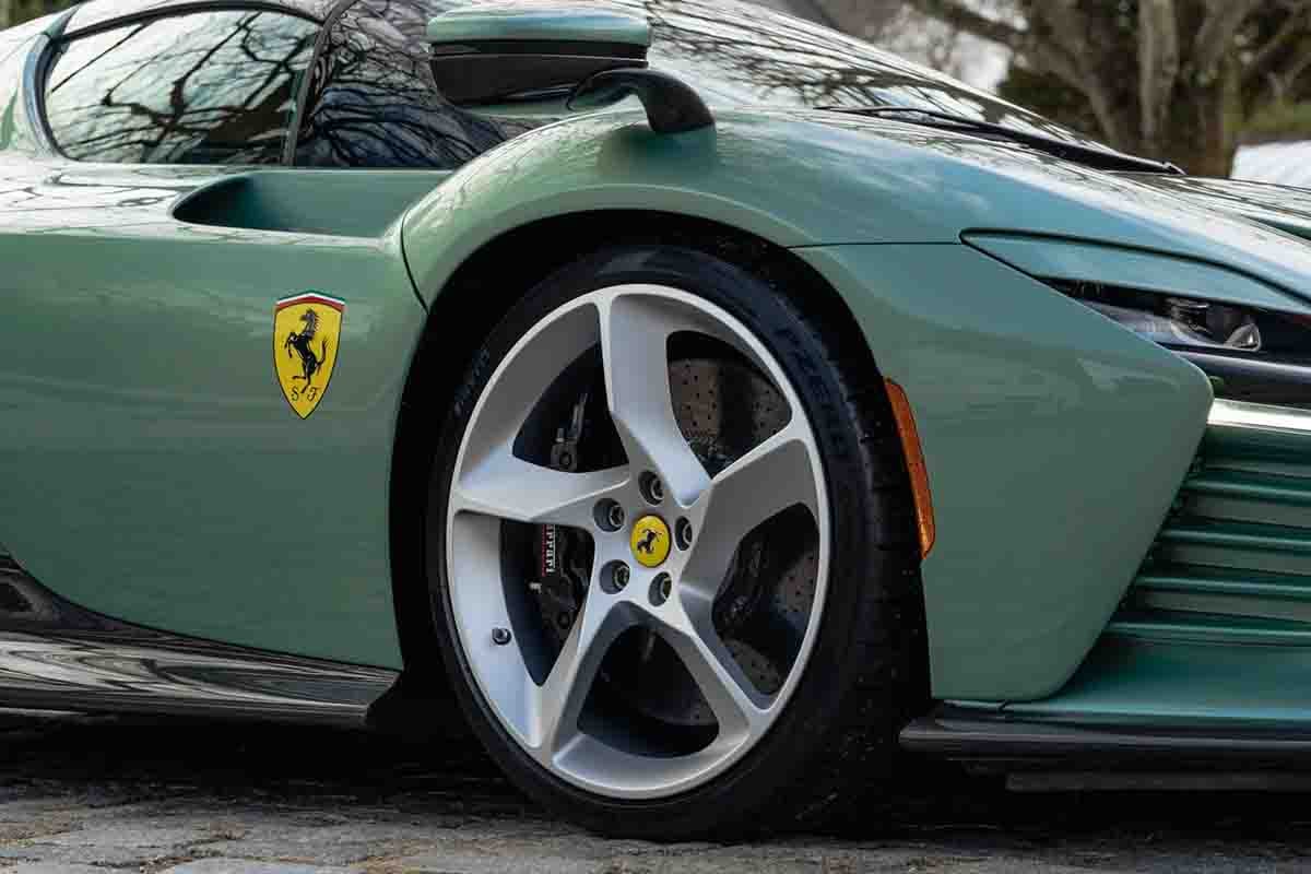 オークションに出品予定の2025年式フェラーリ「デイトナSP3」(c)2026 BROAD ARROW Auctions