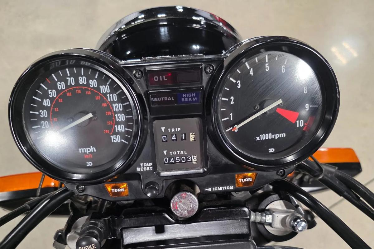 米国オンラインオークションに出品、落札された1982年式ホンダ「CB750Fスーパースポーツ」