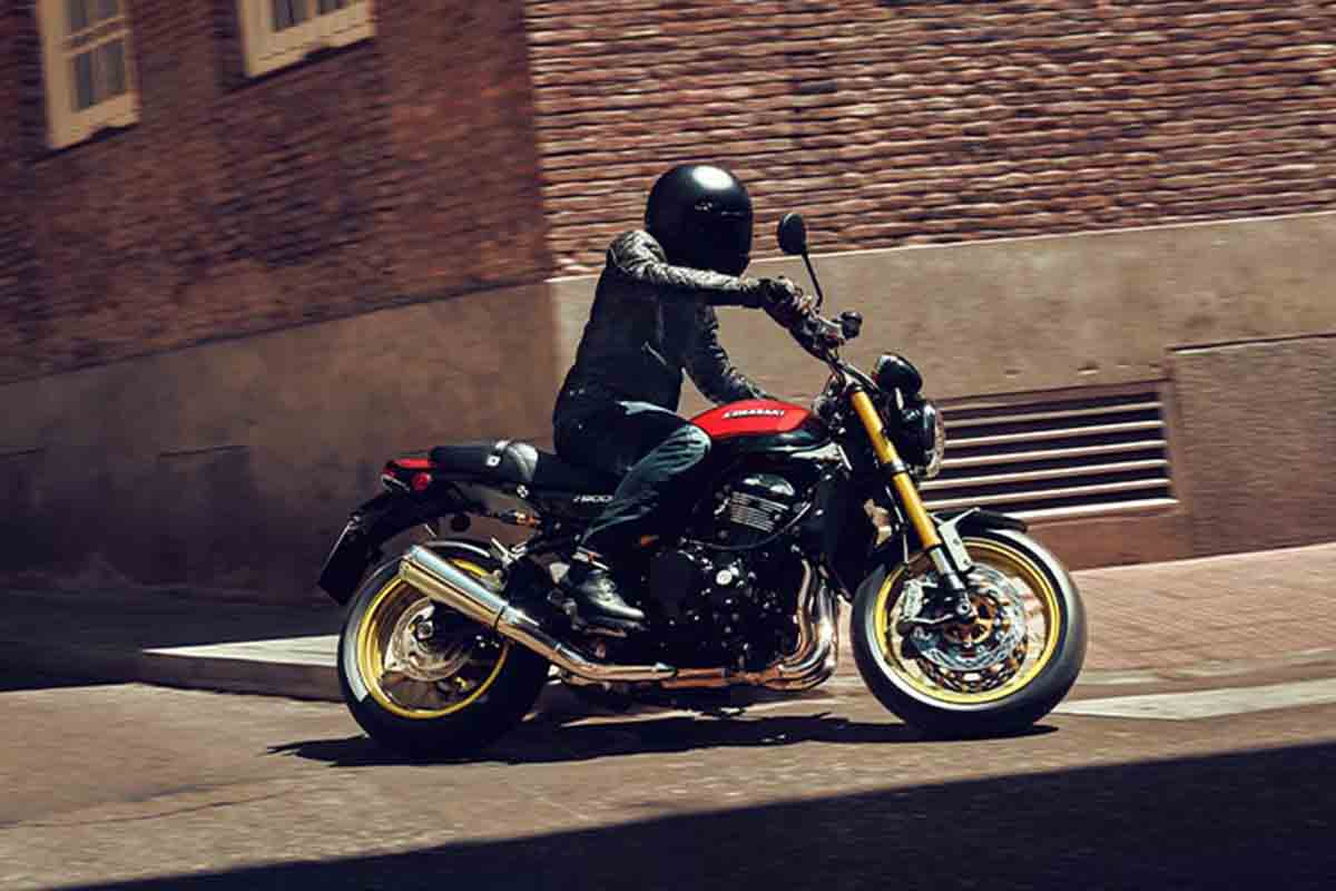 カワサキ「Z900RS SE」