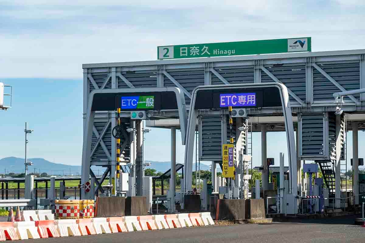 これからの季節、バイクのツーリングにはもってこいだが、高速道路料金の値段の高さはちょっと。そんな人にオススメのETC周遊パスだ