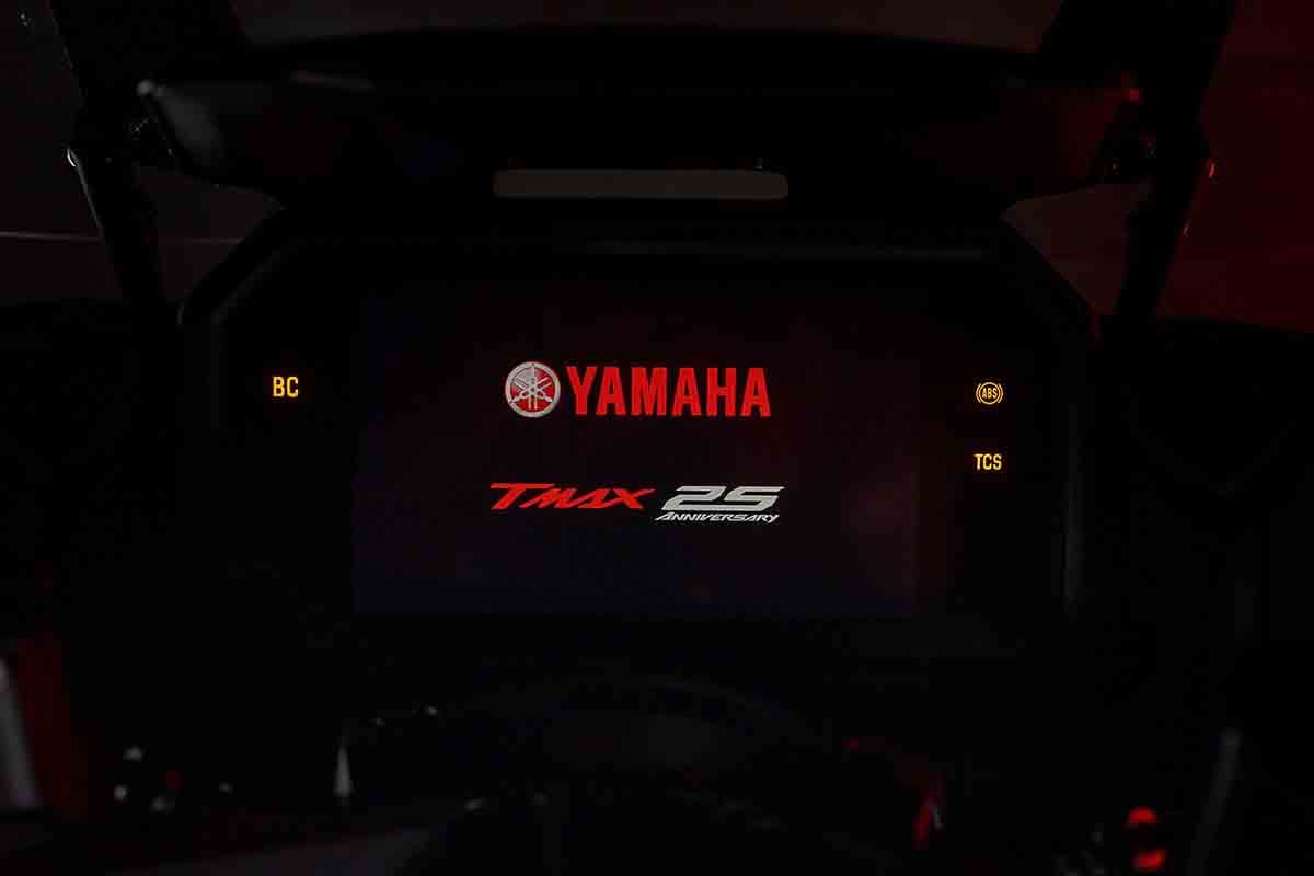 ヤマハ「TMAX560」25th Anniversary
