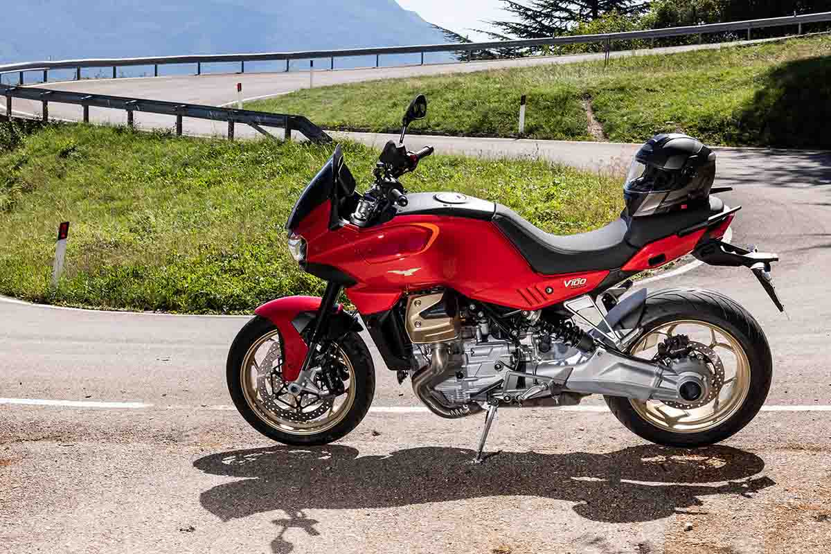 モト・グッツィ「V100 Mandello」