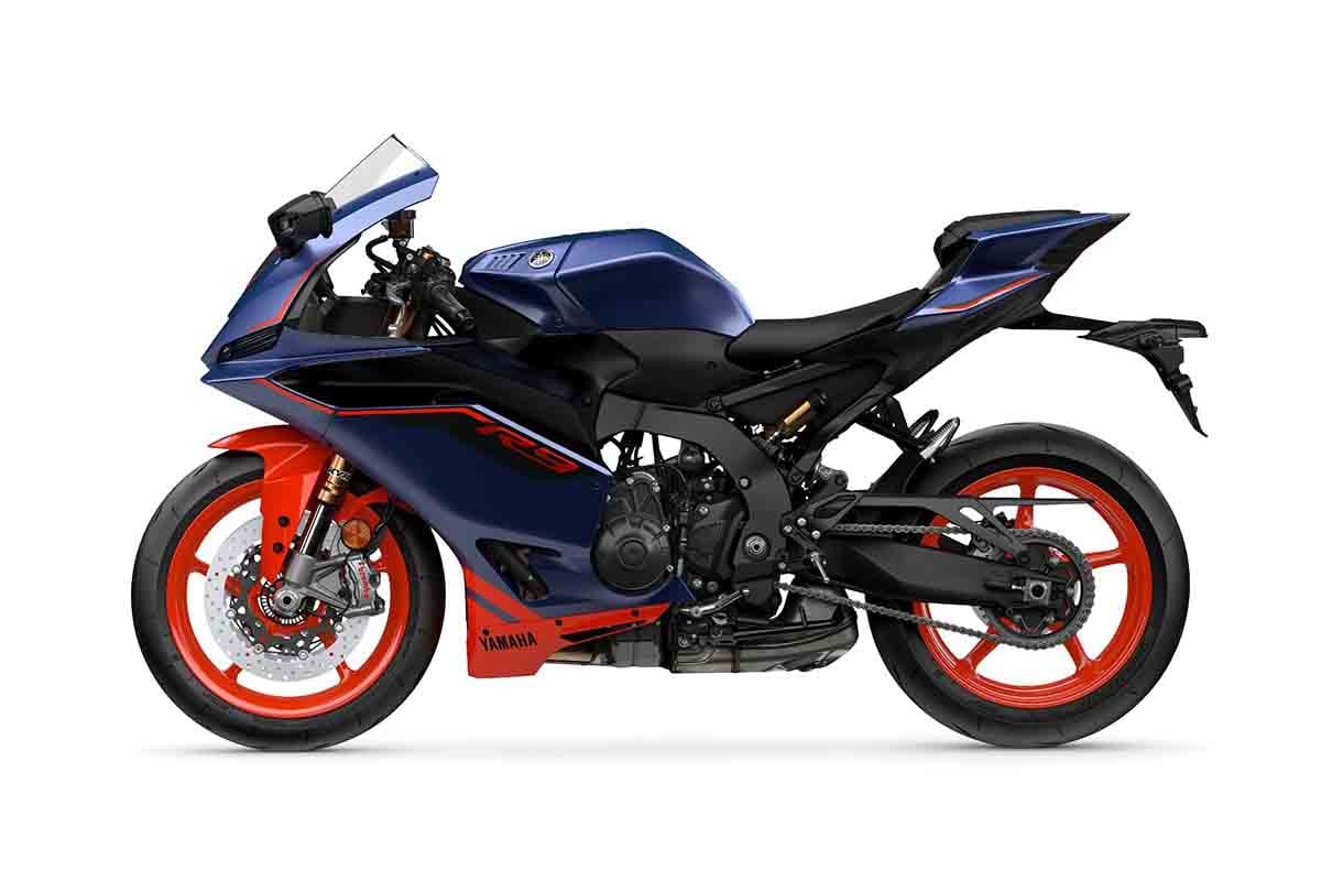 ヤマハ「YZF-R9」2027年モデルに設定された新色「マットダークブルー」