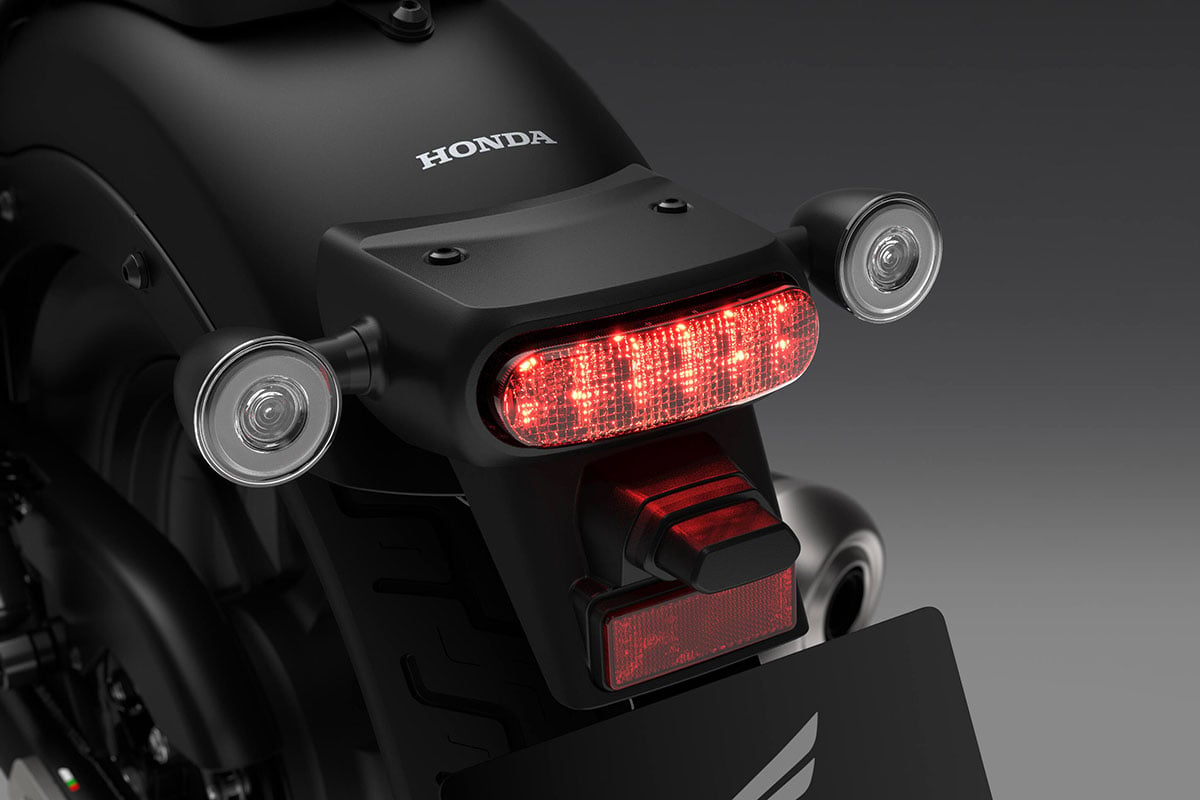 ホンダ「レブル500」の欧州版「CMX500 レブル」に2027年モデルが登場
