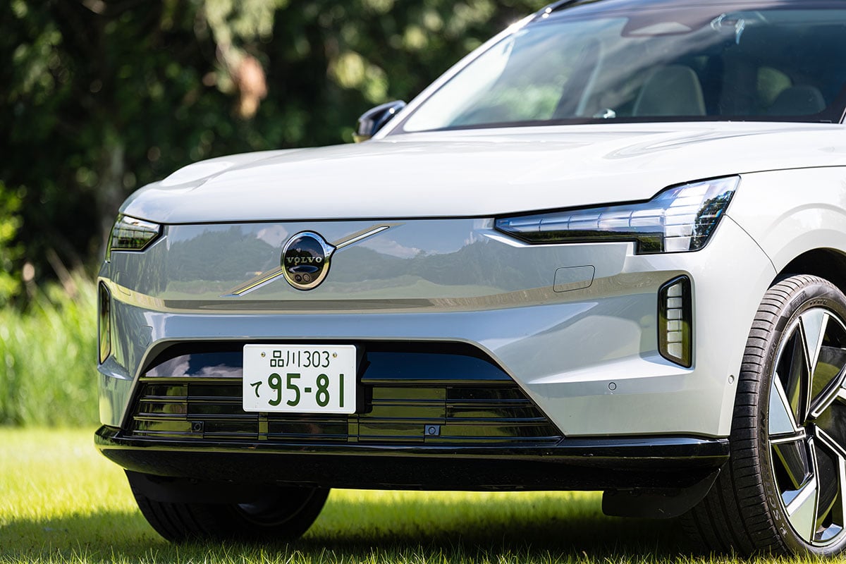 ボルボ新型「EX90」