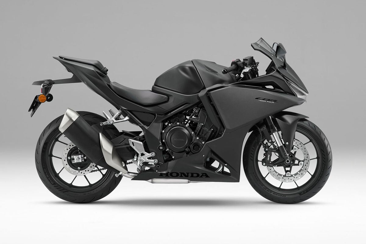 ホンダ「CBR400Rフォア Eクラッチ」