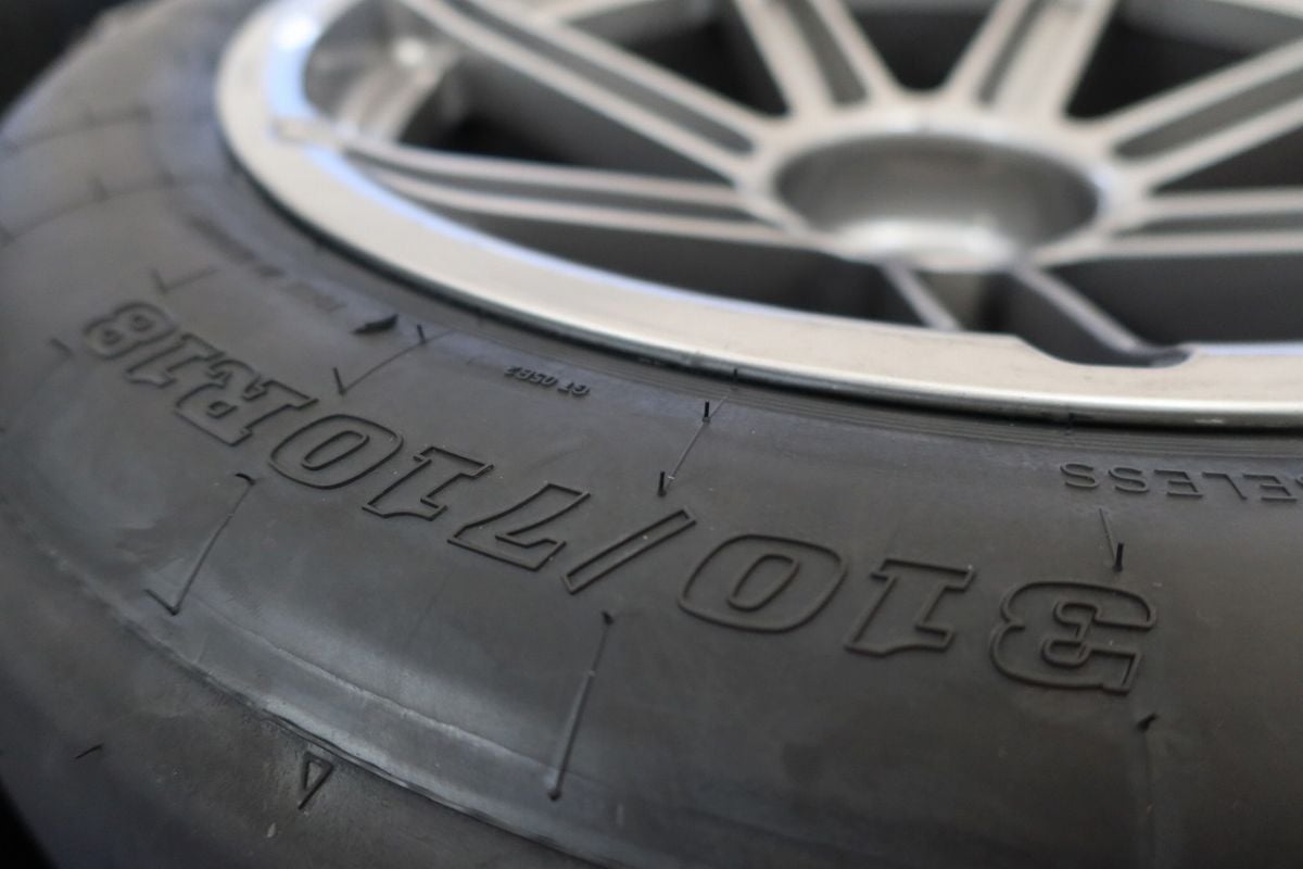 LMGT3に参戦する全18台のマシンに供給しているグッドイヤーのタイヤ