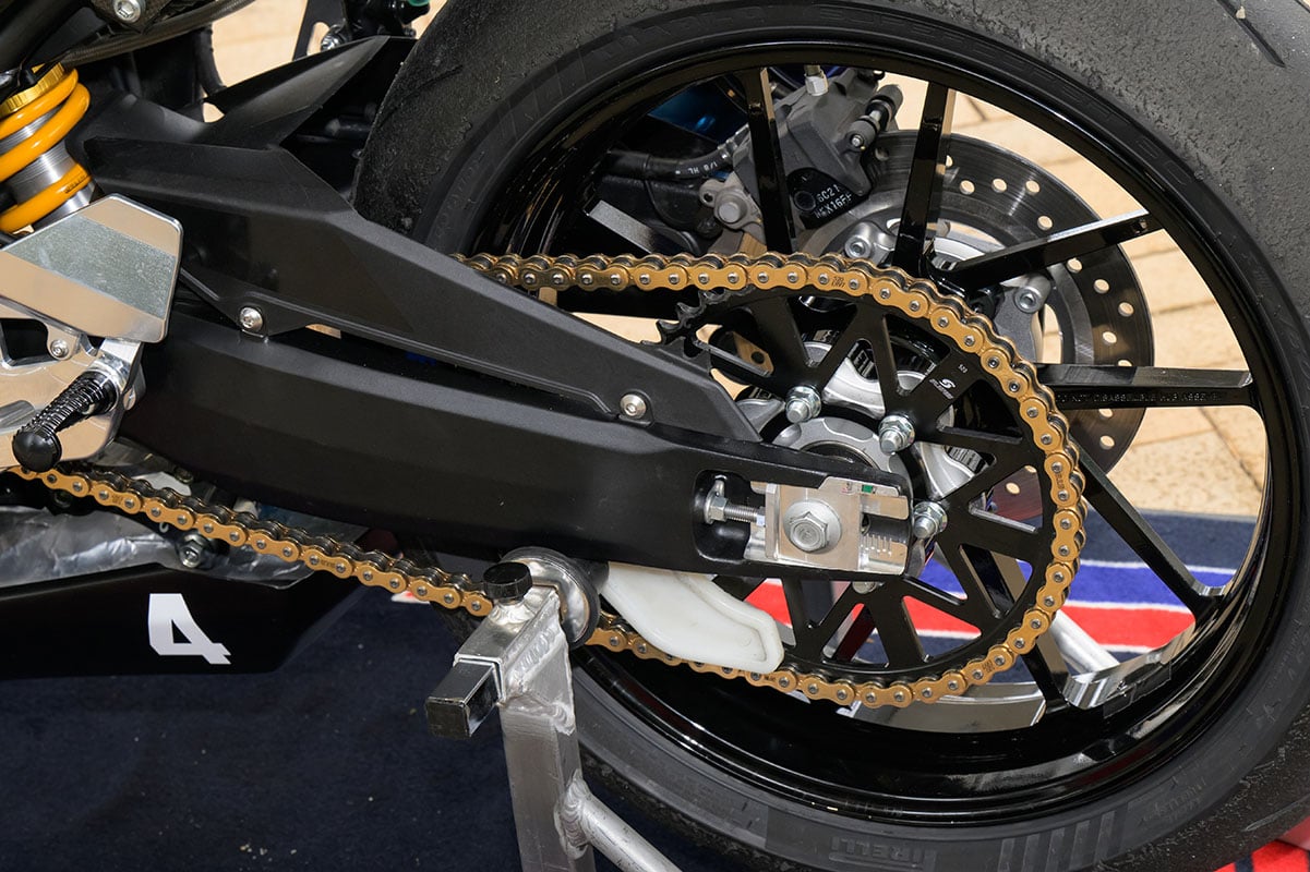 ホンダ「CB400スーパーフォア Eクラッチ」のレース仕様