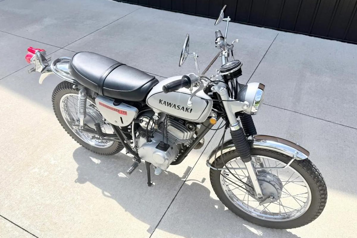 米国オンラインオークションに出品、落札された1969年式カワサキ「175 ブッシュワッカー F3」