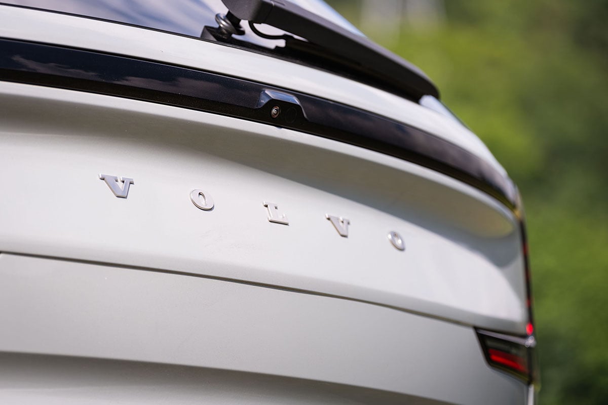 ボルボ新型「EX90」