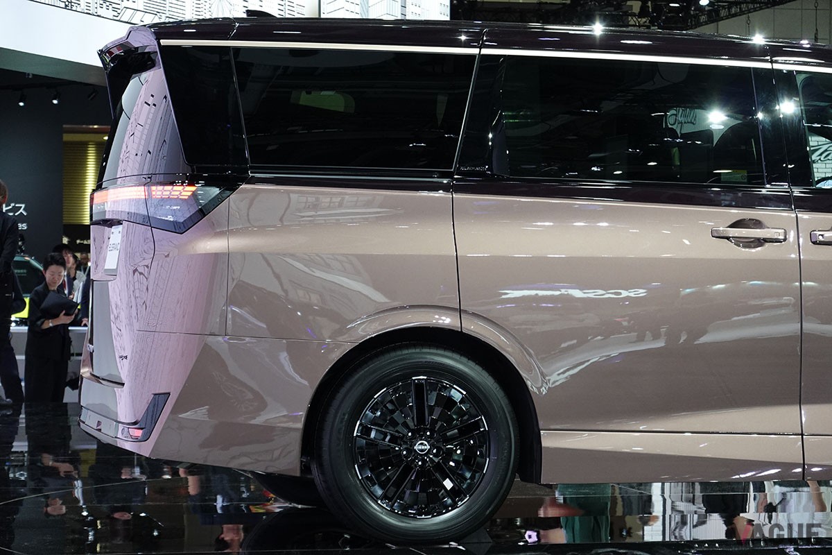 日産 新型「エルグランド」