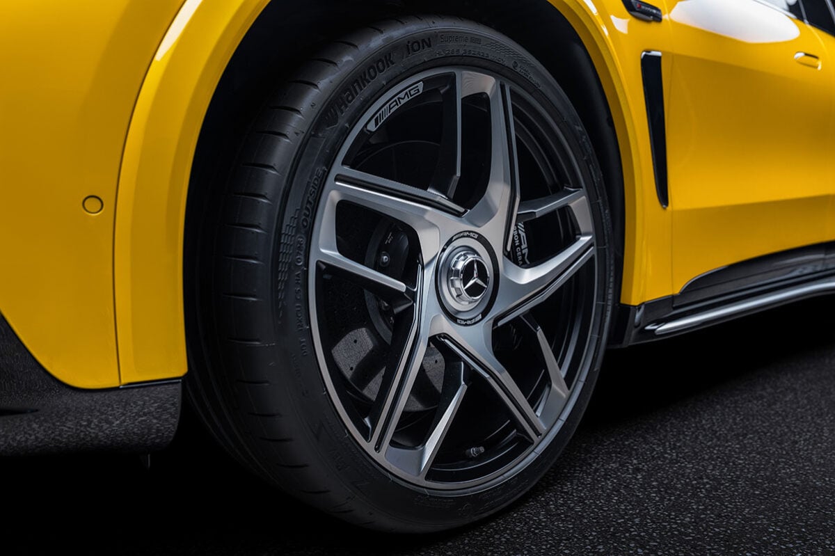 メルセデスAMG新型「GT SUV」