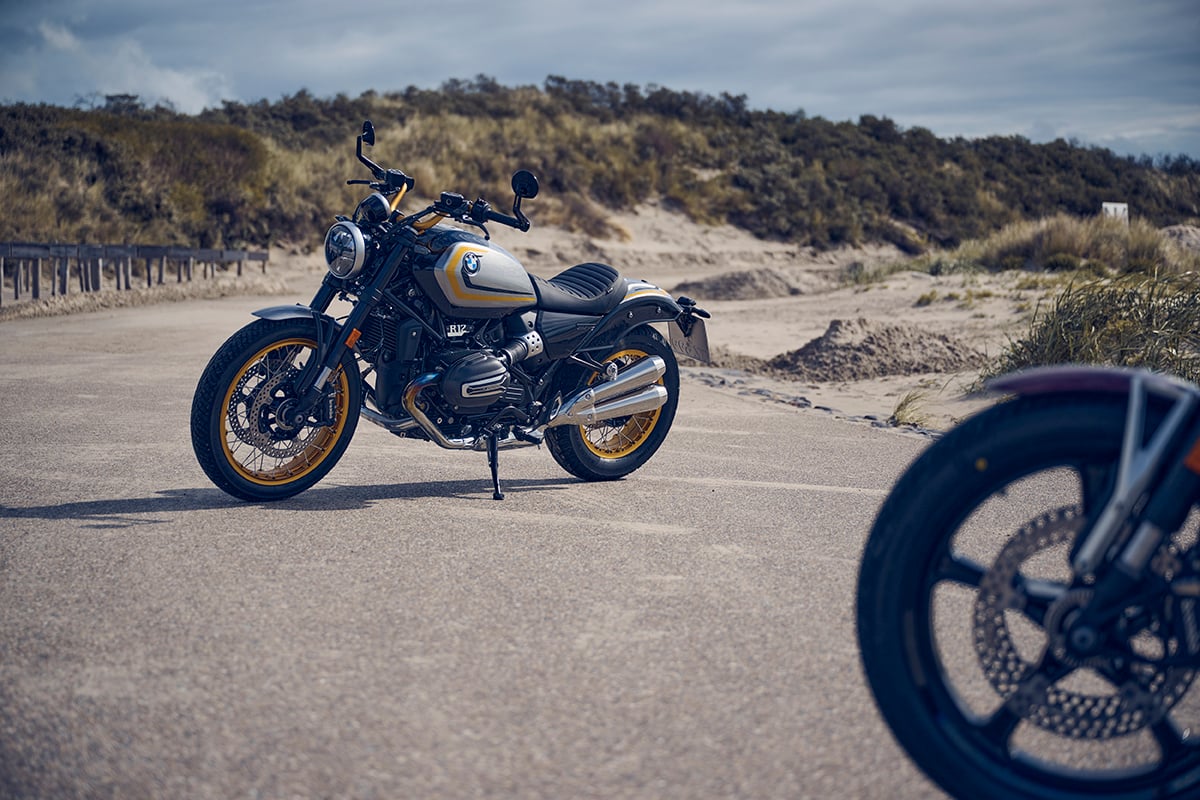 BMW「R 12」