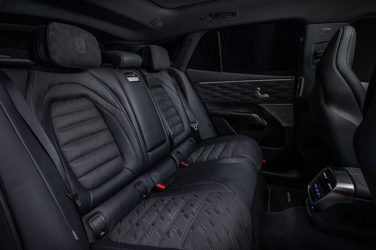 メルセデスAMG新型「GT SUV」