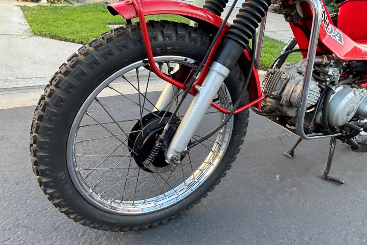 米国オンラインオークションに出品、落札された1983年式ホンダ「CT110」