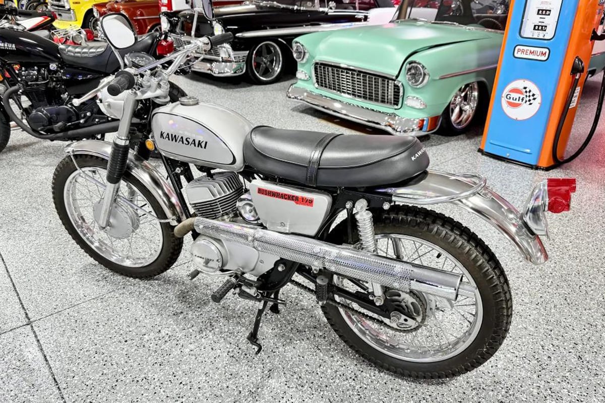 米国オンラインオークションに出品、落札された1969年式カワサキ「175 ブッシュワッカー F3」