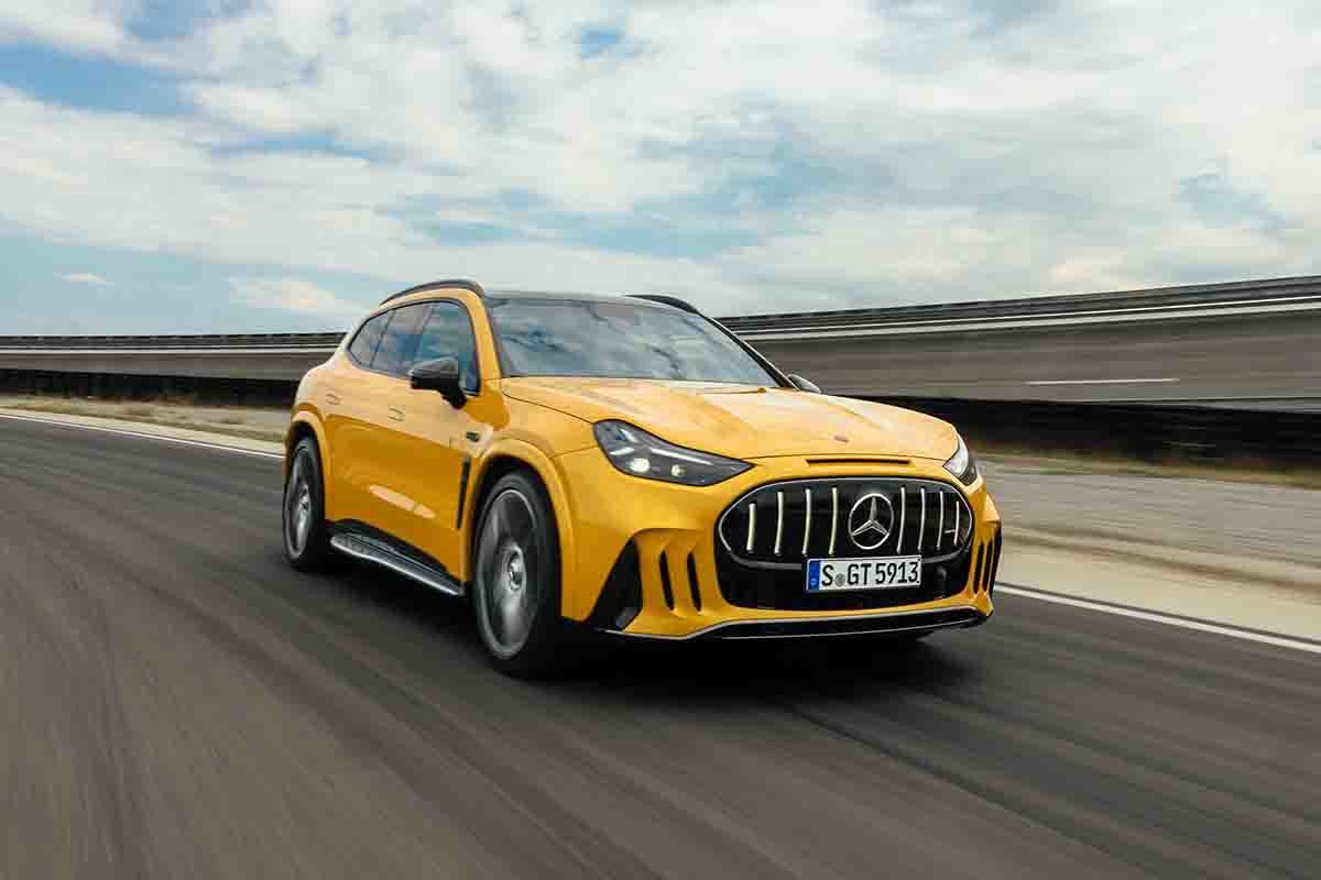 世界初公開されたメルセデスAMG新型「GT63 SUV」