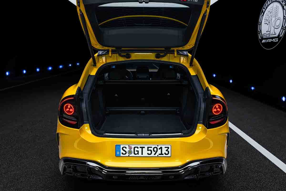 世界初公開されたメルセデスAMG新型「GT63 SUV」