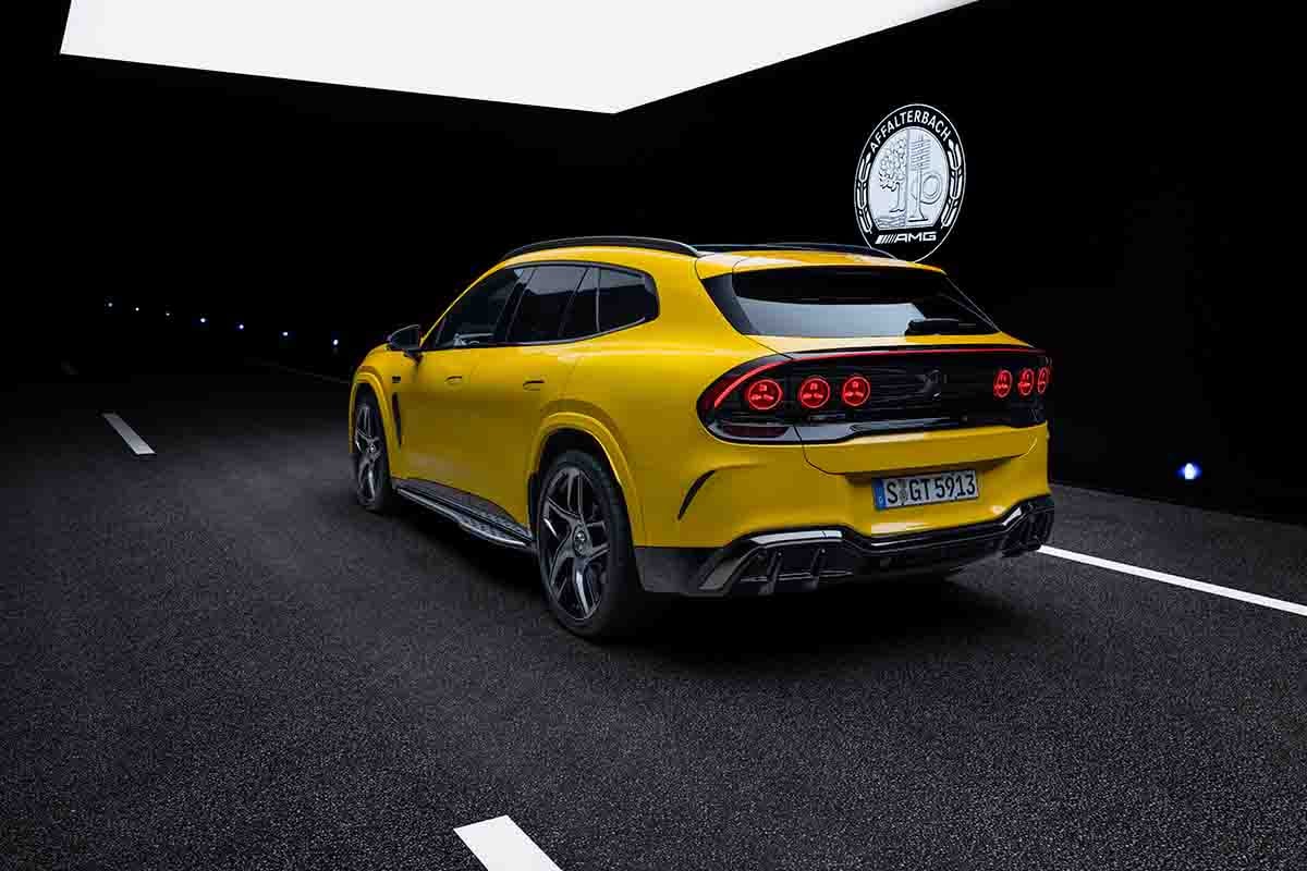 世界初公開されたメルセデスAMG新型「GT63 SUV」