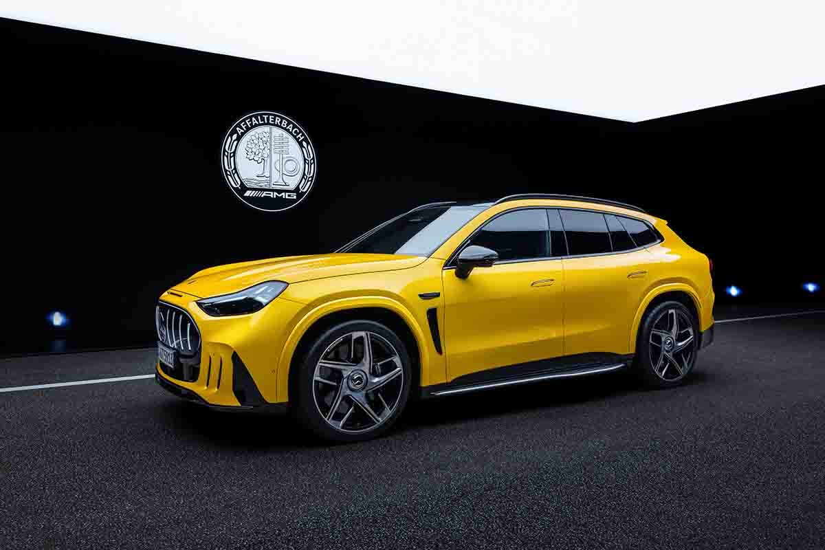 世界初公開されたメルセデスAMG新型「GT63 SUV」