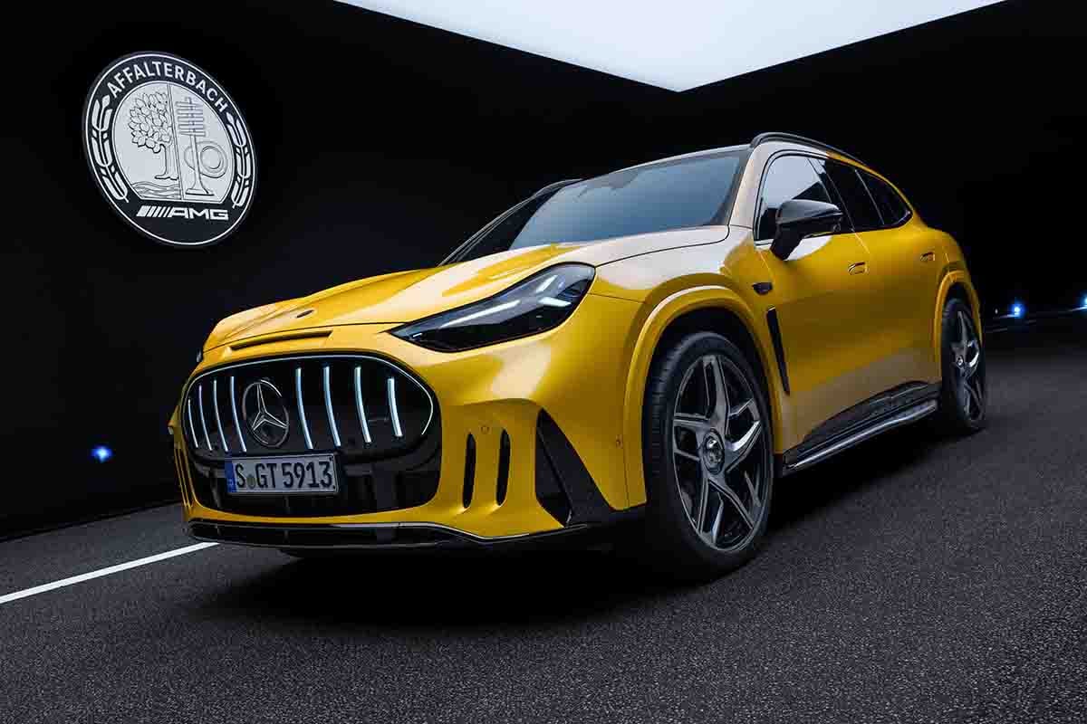 世界初公開されたメルセデスAMG新型「GT63 SUV」