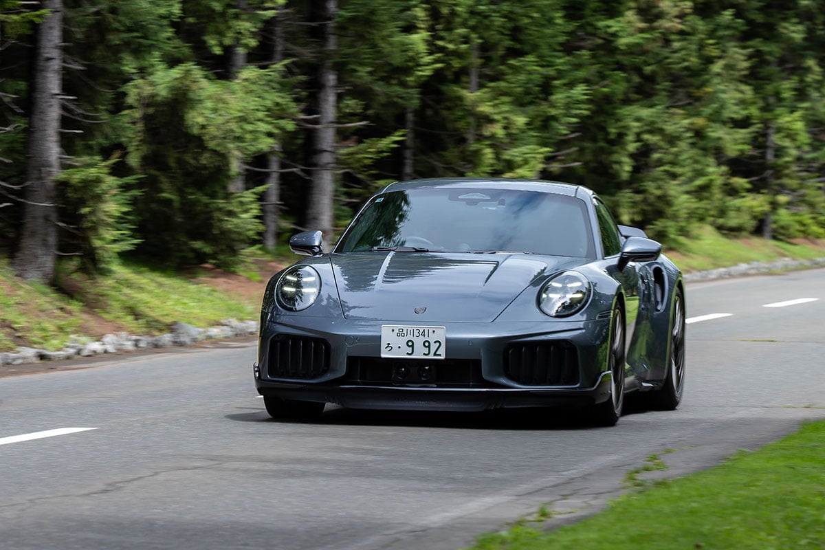 ポルシェ新型「911ターボS」