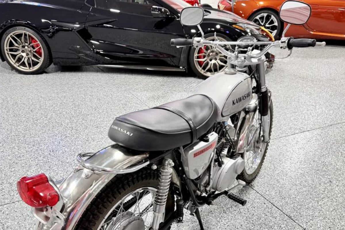 米国オンラインオークションに出品、落札された1969年式カワサキ「175 ブッシュワッカー F3」