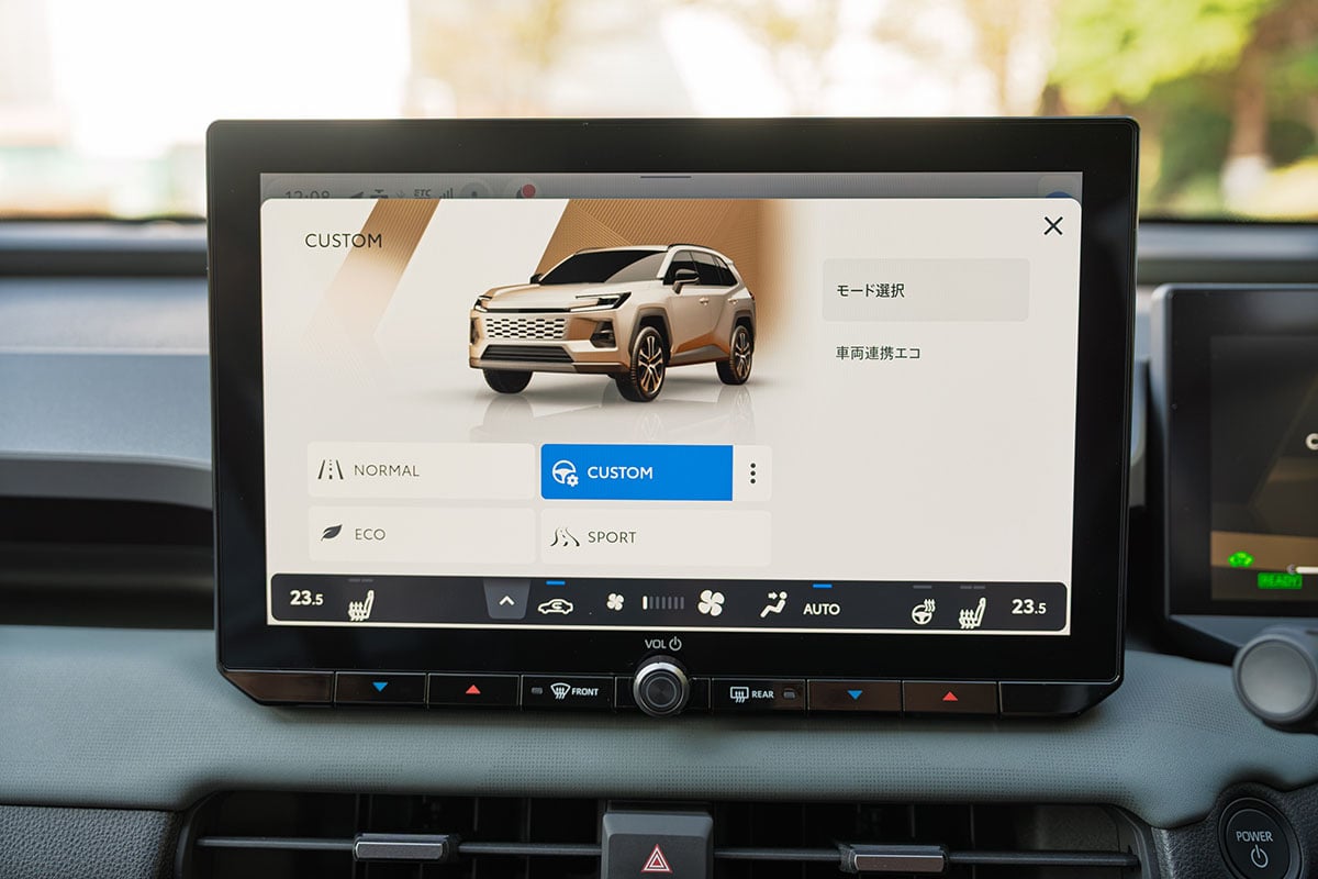 トヨタ新型「RAV4 アドベンチャー」