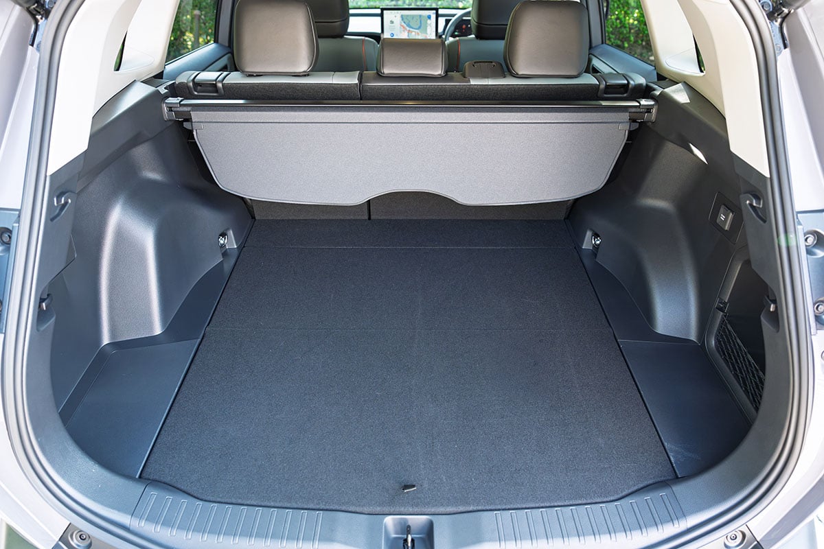 トヨタ新型「RAV4 アドベンチャー」