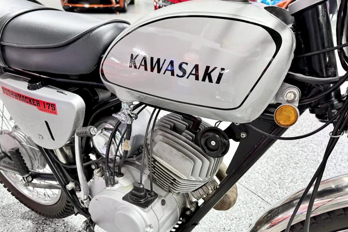 米国オンラインオークションに出品、落札された1969年式カワサキ「175 ブッシュワッカー F3」