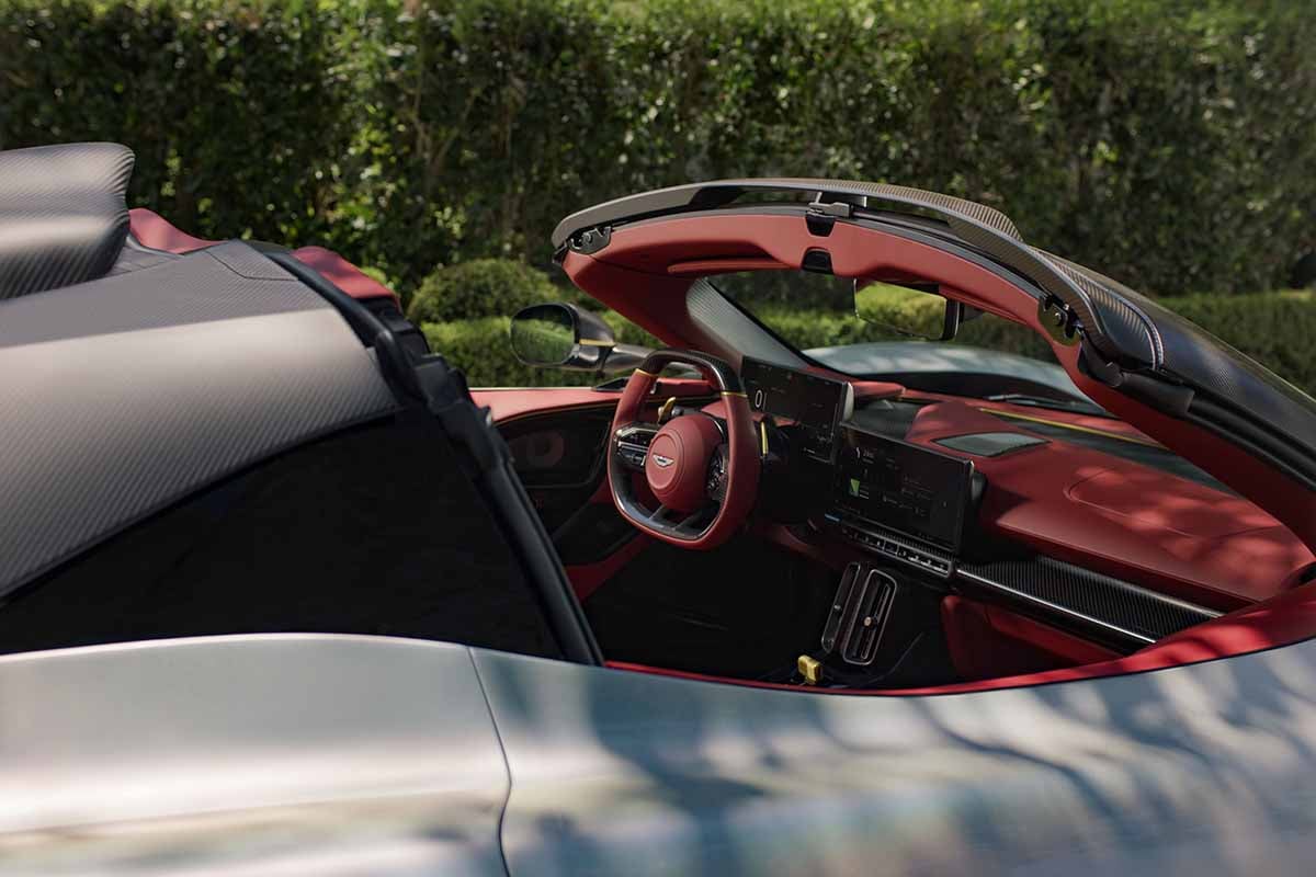 発表されたアストンマーティン新型「ヴァルハラ・スパイダー」