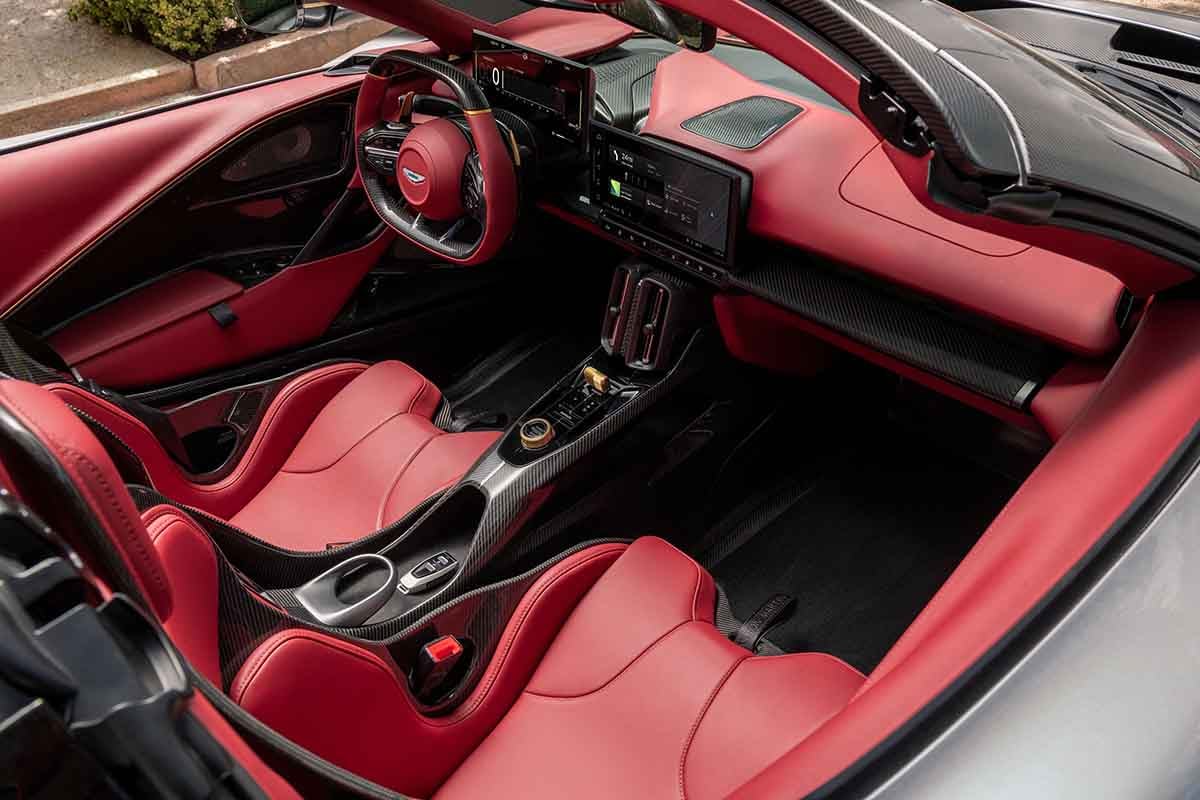発表されたアストンマーティン新型「ヴァルハラ・スパイダー」