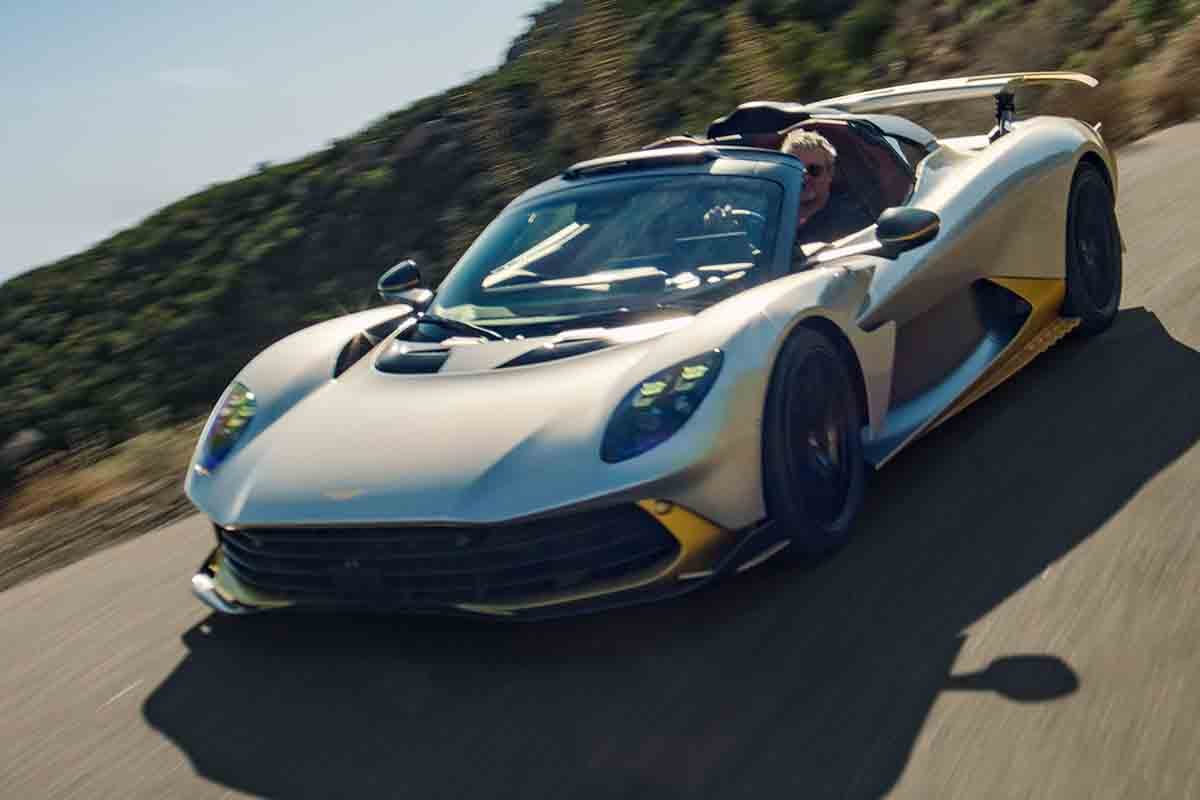 発表されたアストンマーティン新型「ヴァルハラ・スパイダー」