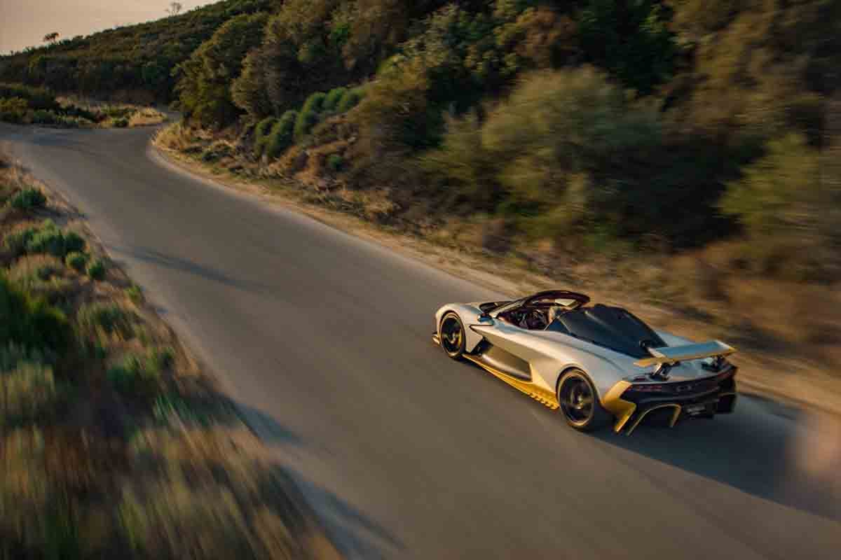 発表されたアストンマーティン新型「ヴァルハラ・スパイダー」
