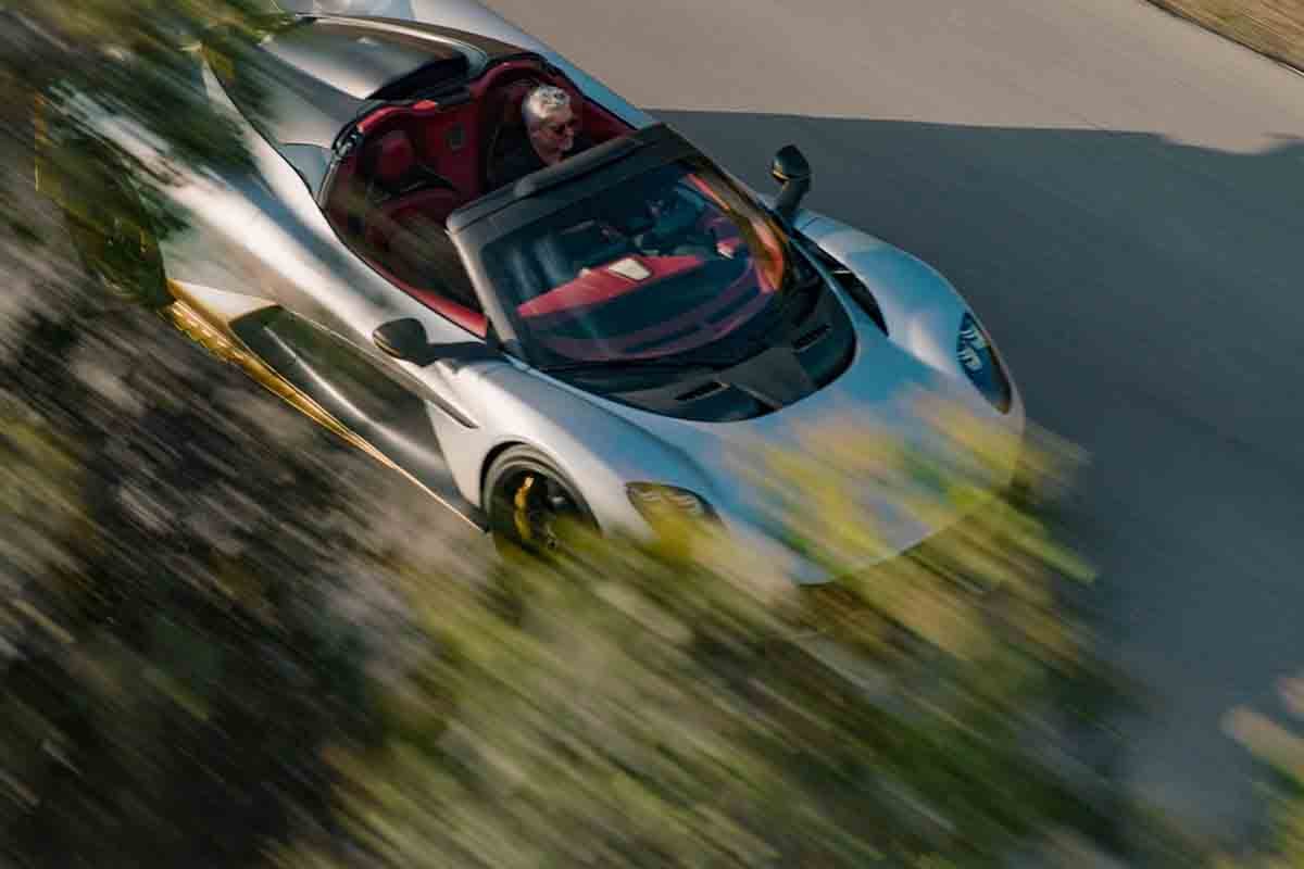 発表されたアストンマーティン新型「ヴァルハラ・スパイダー」