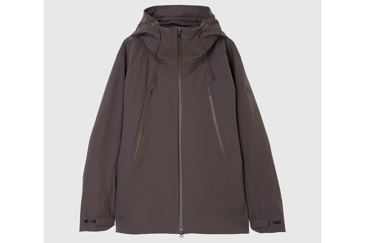 MEN：HARD SHELL JACKET CREAS（アッシュブラウン）：6万500円　新色