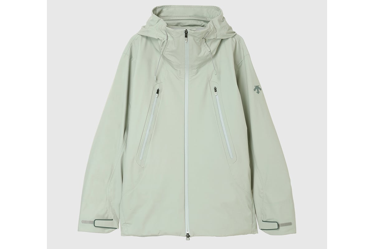 MEN：HARD SHELL JACKET CREAS（セージグレー）：6万500円　新色