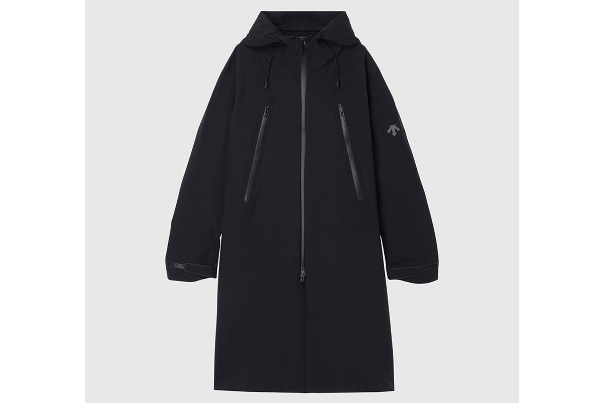 WOMEN：HARD SHELL LONG CT CREAS-L（ブラック）：7万1500円